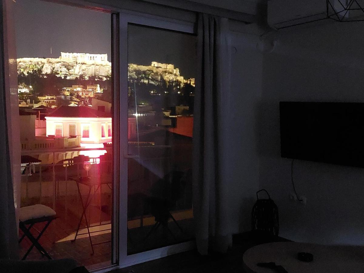 Luxury Apartment Overlooking The Citadel Of Tsakas Атина Екстериор снимка